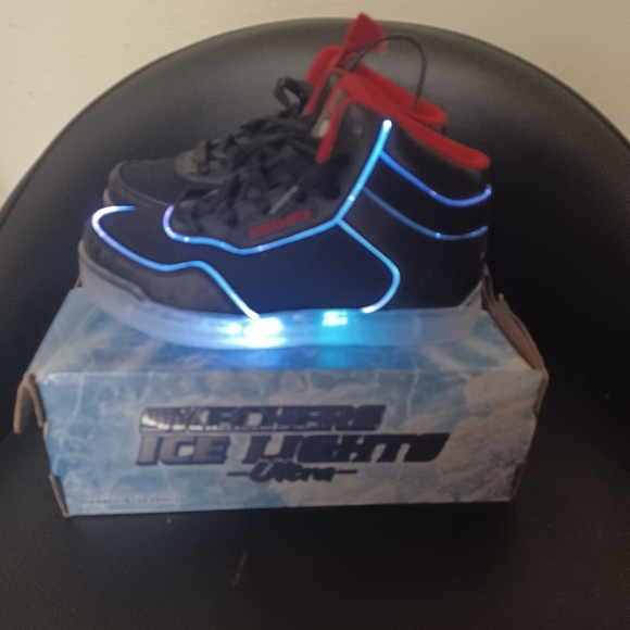 COPY - SKECHERS ICE LIGHTS ULTRA NEW BOY  SIZE 3 - Picture 15 of 15